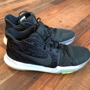 Kyrie 3 Size 13